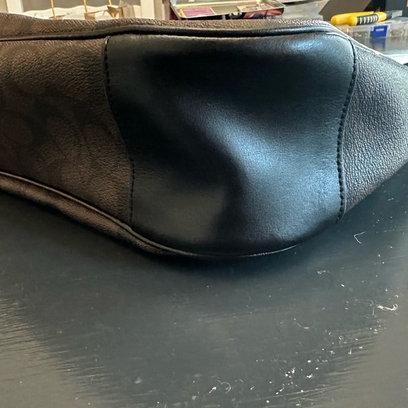 Coach Purse - Picture 7 of 8